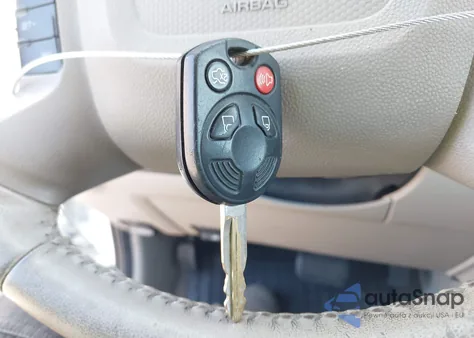 2010 Ford Escape Hybrid из США, поврежденный, VIN 1FMCU4K37AKB00372